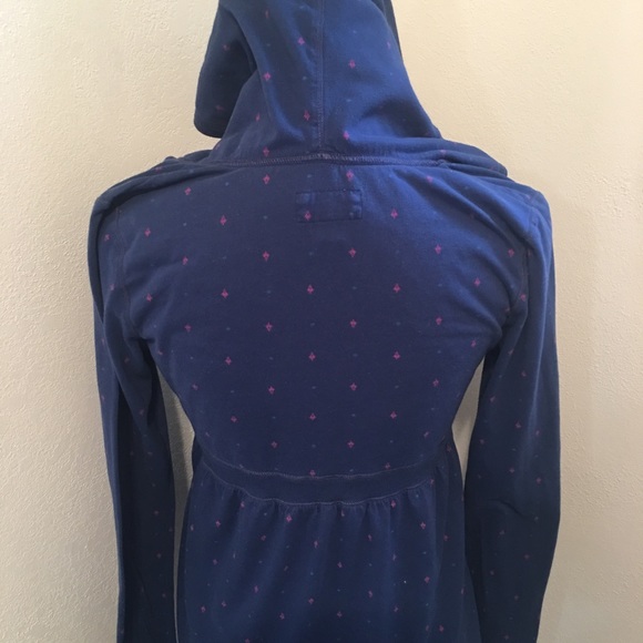 *SOLD*American Eagle Outfitters v-neck hoodie - Picture 5 of 7
